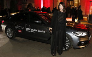 Iris Berben und die neue BMW 5er Limousine