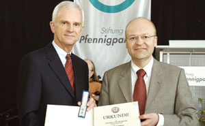 Verleihung Goldener Pfennig an die BMW Group durch die Stiftung Pfennigparade