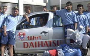 Krefelder Fuball Club mit DAIHATSU