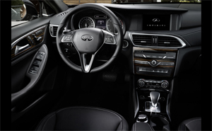 Infiniti Q30