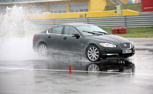 Jaguar Fahrsicherheitstraining