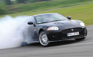 Jaguar XKR-S