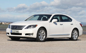 Lexus LS600h