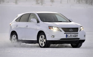 LEXUS Hybrid Drive mit Snow-Modus