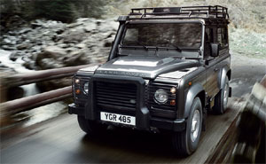 Land Rover Defender 