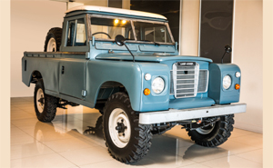 Land Rover Defender von Bob Marley