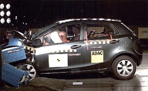 Mazda2 beim NCAP-Crashtest