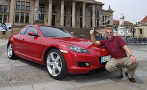 Mazda RX-8 und Rainhard Fendrich