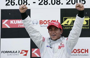 F3 Zandvoort: Lewis Hamilton, Dallara Mercedes, holte sich mit einem Sieg am Sonntag den Meistertitel 2005