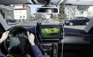 Mercedes-Benz Kreuzungsassistenz
