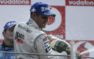 F1 Monza: Juan Pablo Montoya, McLaren-Mercedes, Sieger 