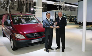 Mercedes-Benz Vito, Dr. Rolf Bartke und Peter Wieman