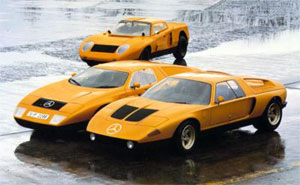 Mercedes-Benz C 111-II von 1970, C 111-I von 1969 und erste Prototypen-Version des C 111-I