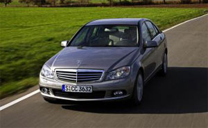 Mercedes-Benz C 350 CGI BlueEFFICIENCY