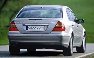 Mercedes-Benz E-Klasse, E 320 CDI 4MATIC, Limousine