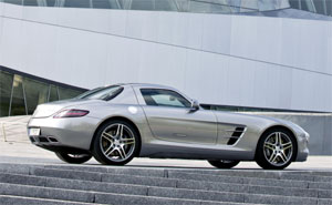 Mercedes-Benz SLS AMG