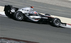 F1 Bahrain, Qualifying 1: Kimi Rikknen, West McLaren Mercedes
