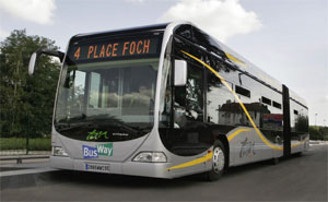 Bus-Way-Fahrzeuge auf Basis des Gelenkbusses Mercedes-Benz Citaro G
