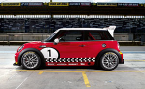 Der neue MINI John Cooper Works CHALLENGE