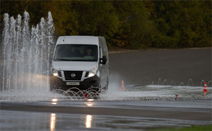 Nissan NV400 bei der Nissan Safety Driving Academy