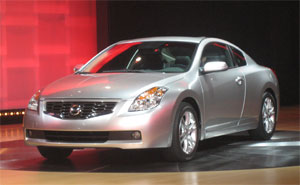 Nissan Altima Coup