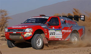 Nissan bei der 6. Etappe der 26. Rallye Dakar 