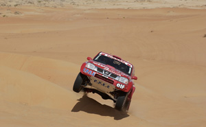 Grgoire de Mevius auf der dritten Etappe der UAE Desert Challenge 2004