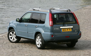 Nissan  X-TRAIL Elegance