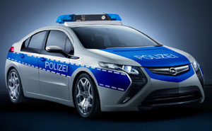 Opel Ampera als Polizei-Einsatzfahrzeug