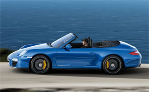 Porsche 911 Carrera 4 GTS Cabriolet