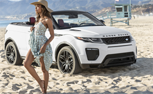 Range Rover Evoque Cabriolet mit Naomie Harris