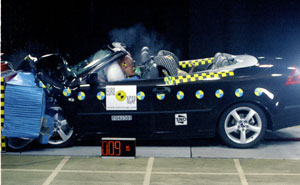 Saab 9-3 Cabriolet beim NCAP-Test