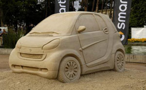 smart fortwo Sandskulptur