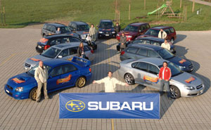 DJ BoBo und Team mit Sonsor Subaru