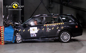 Crashtest Subaru Legacy 2.0D Kombi