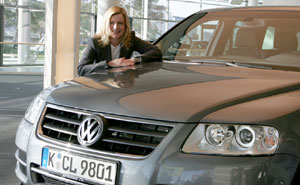 VW Touareg und Barbara Eligmann