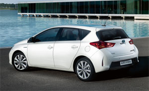 Toyota Auris Hybrid 