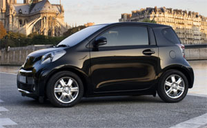 Toyota iQ