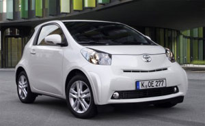 Toyota iQ