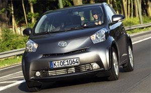 Toyota iQ