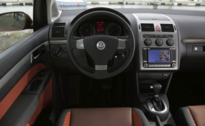 VW CrossTouran