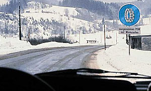 Autofahrt in Wintersportgebiete